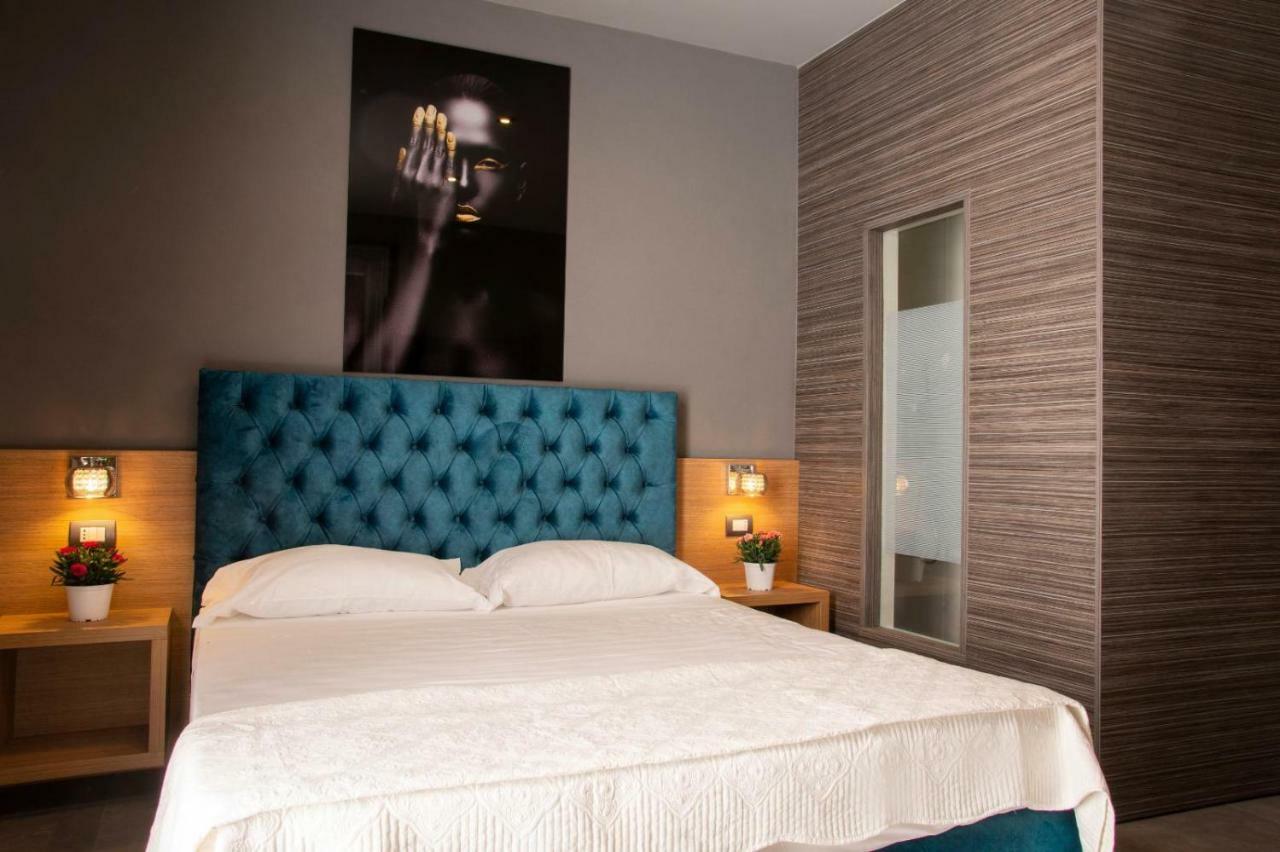 Umberto I° Suite & Spa 那不勒斯 外观 照片