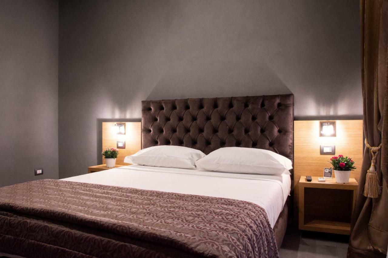 Umberto I° Suite & Spa 那不勒斯 外观 照片