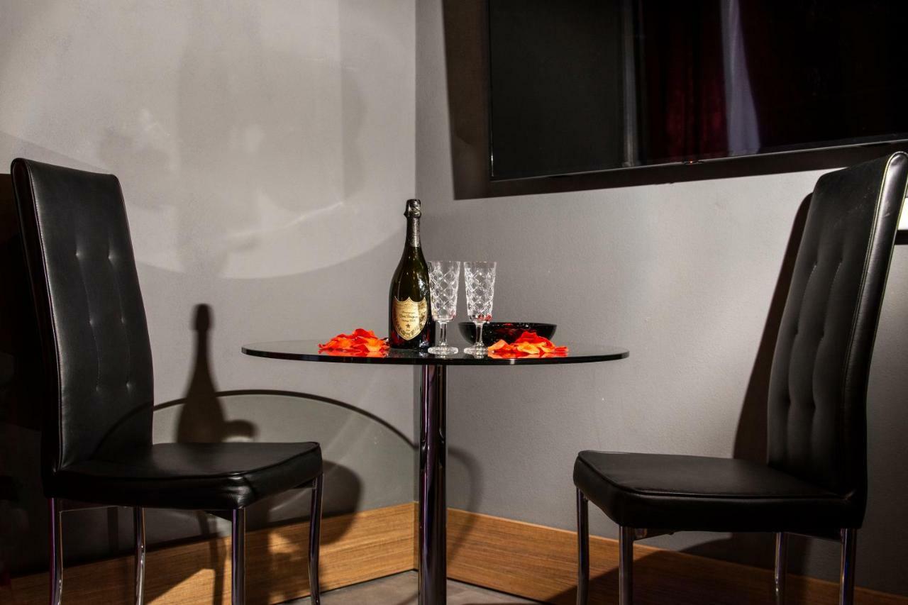 Umberto I° Suite & Spa 那不勒斯 外观 照片